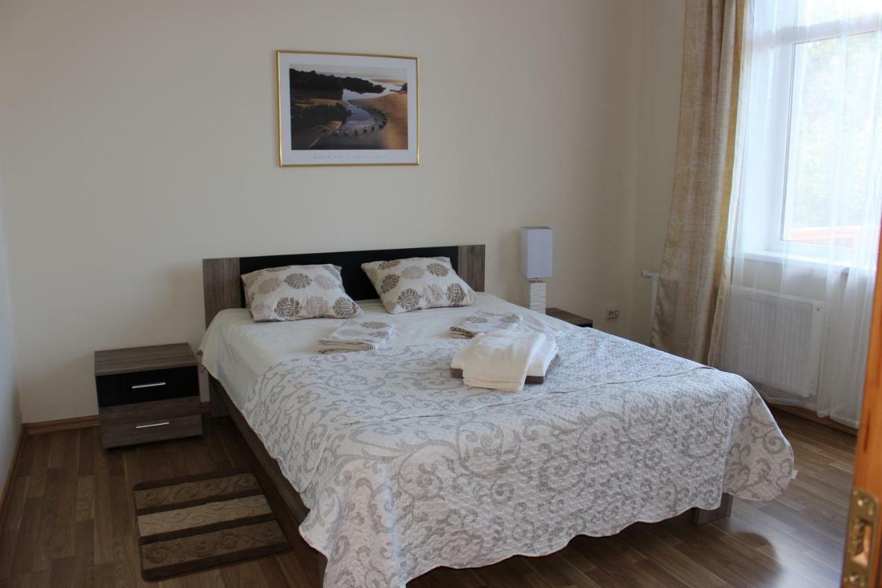 Exclusive Mansion Jurmala Villa ภายนอก รูปภาพ